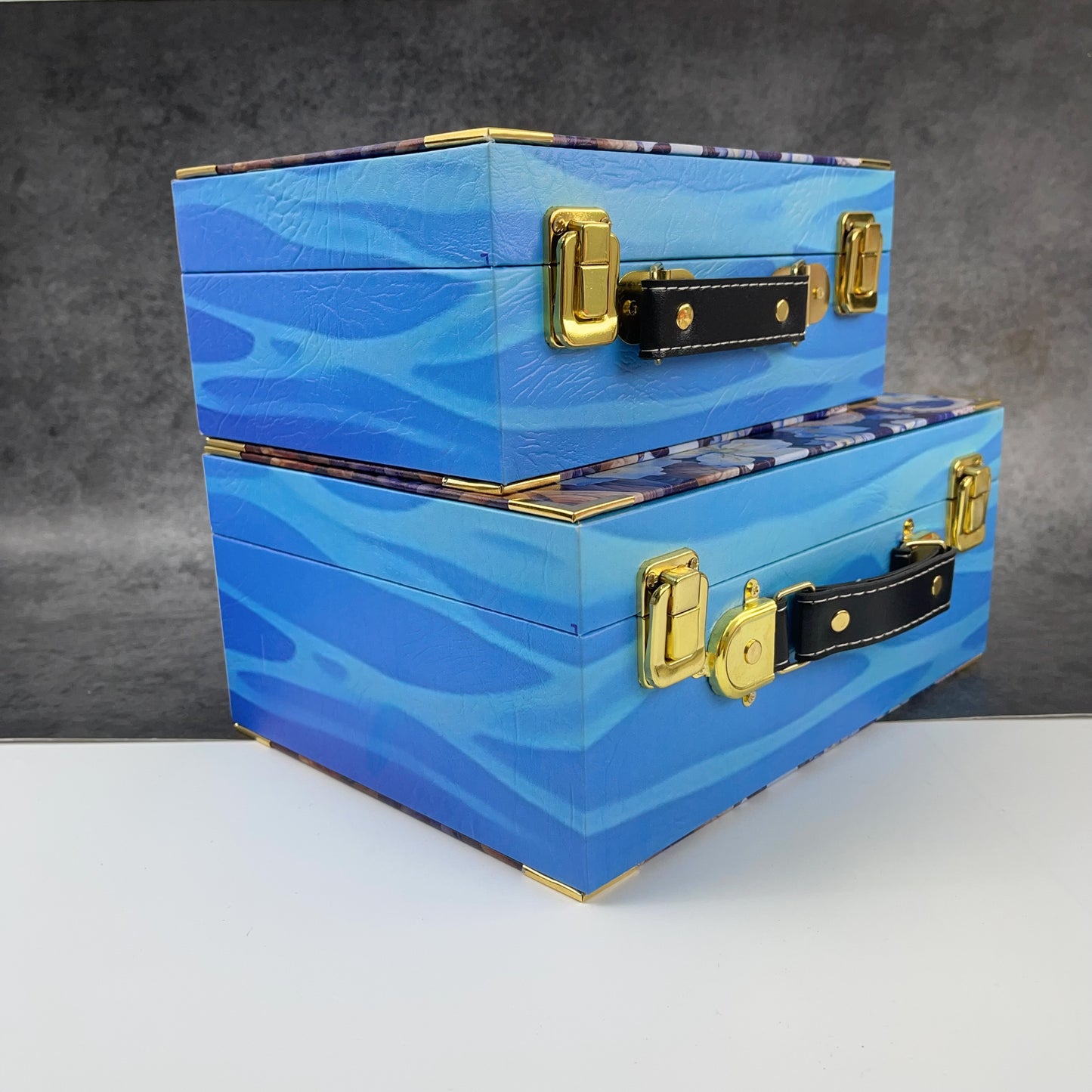 DEC Octopus wooden box (ML121603)